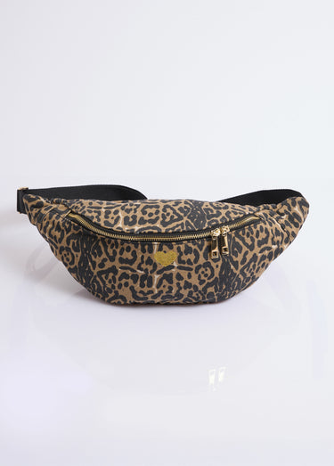 Sac banane motif léopard broderie coeur Panthère