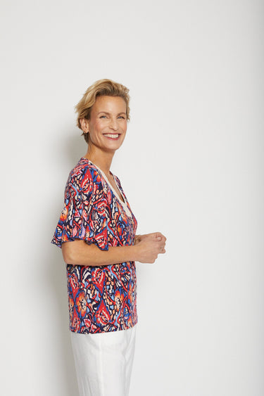 T-shirt court ample finition macramé Bleu / Rouge
