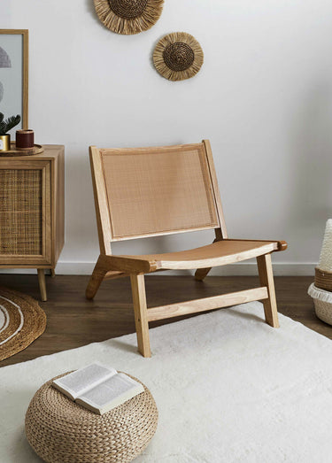 Fauteuil large et bas, bois et cannage Naturel