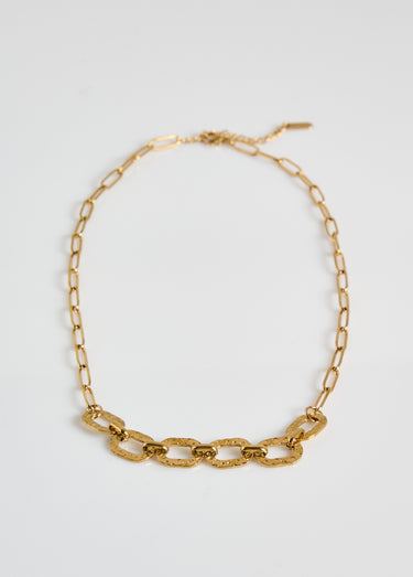 Collier ras de cou en acier inox martelé Dore