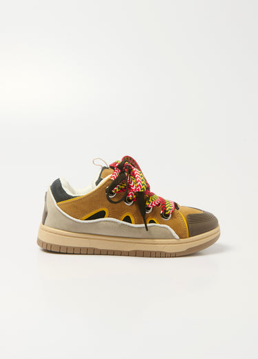Baskets sportswear daim lacets fantaisie Camel