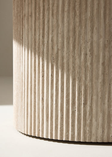 Table basse en bois aspect béton Beige