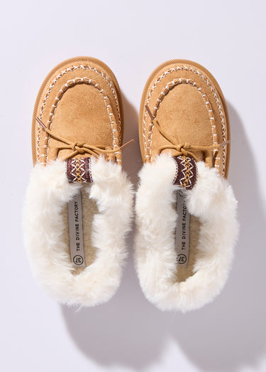 Mocassins indiens fourrure et galon Camel