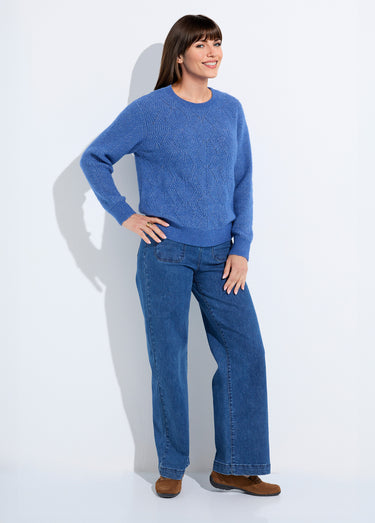 Pull doux maille ajourée fibres recyclées et laine Bleu