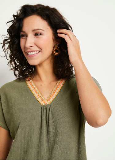 T-shirt long ample uni brodé Vert Tilleul