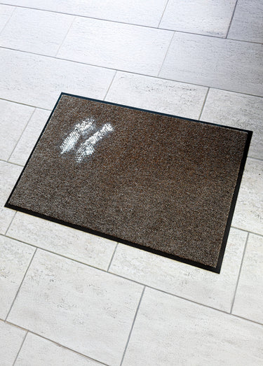 Tapis d'accueil aspect velours Marron