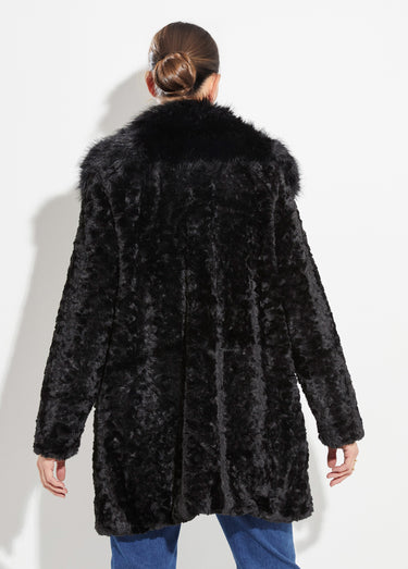 Manteau long chic en fausse fourrure Noir
