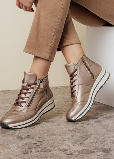 Baskets montantes largeur confort cuir Beige Irise