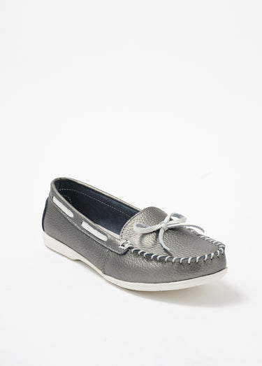 Mocassin bicolore en cuir esprit bateau Gris