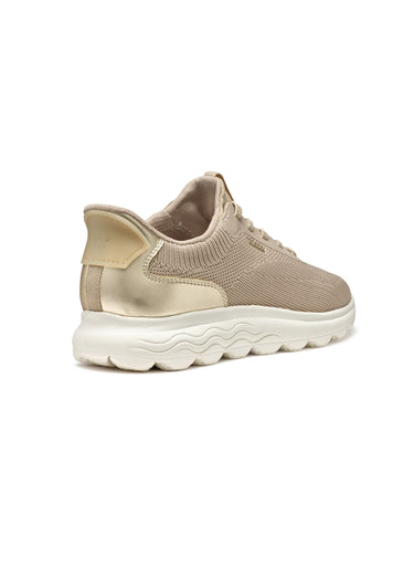 Baskets en mesh avec semelle compensée Taupe