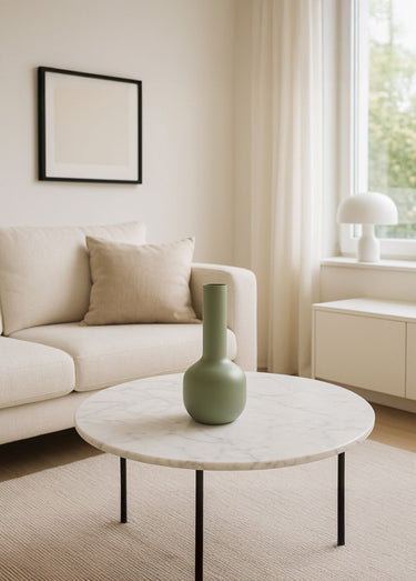 Vase en métal avec col étroit et long Vert