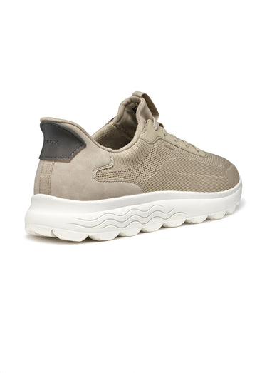 Baskets sportwear à lacets en mesh Sable