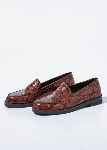 Mocassins aspect reptile petit talon Marron